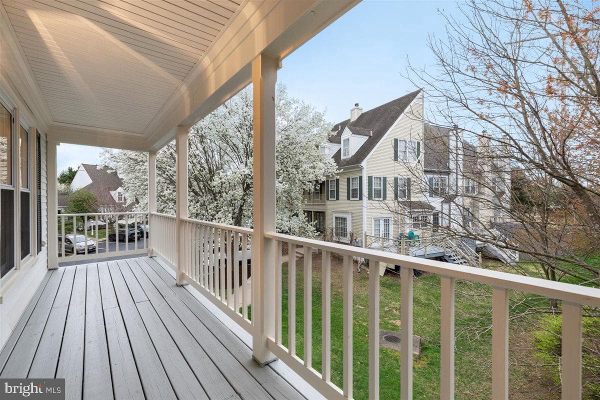 12848 Mill House Court photo 47