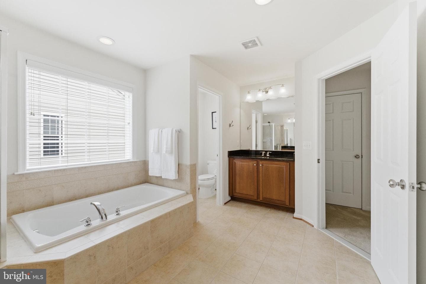 7412 Pensacola Place photo 37