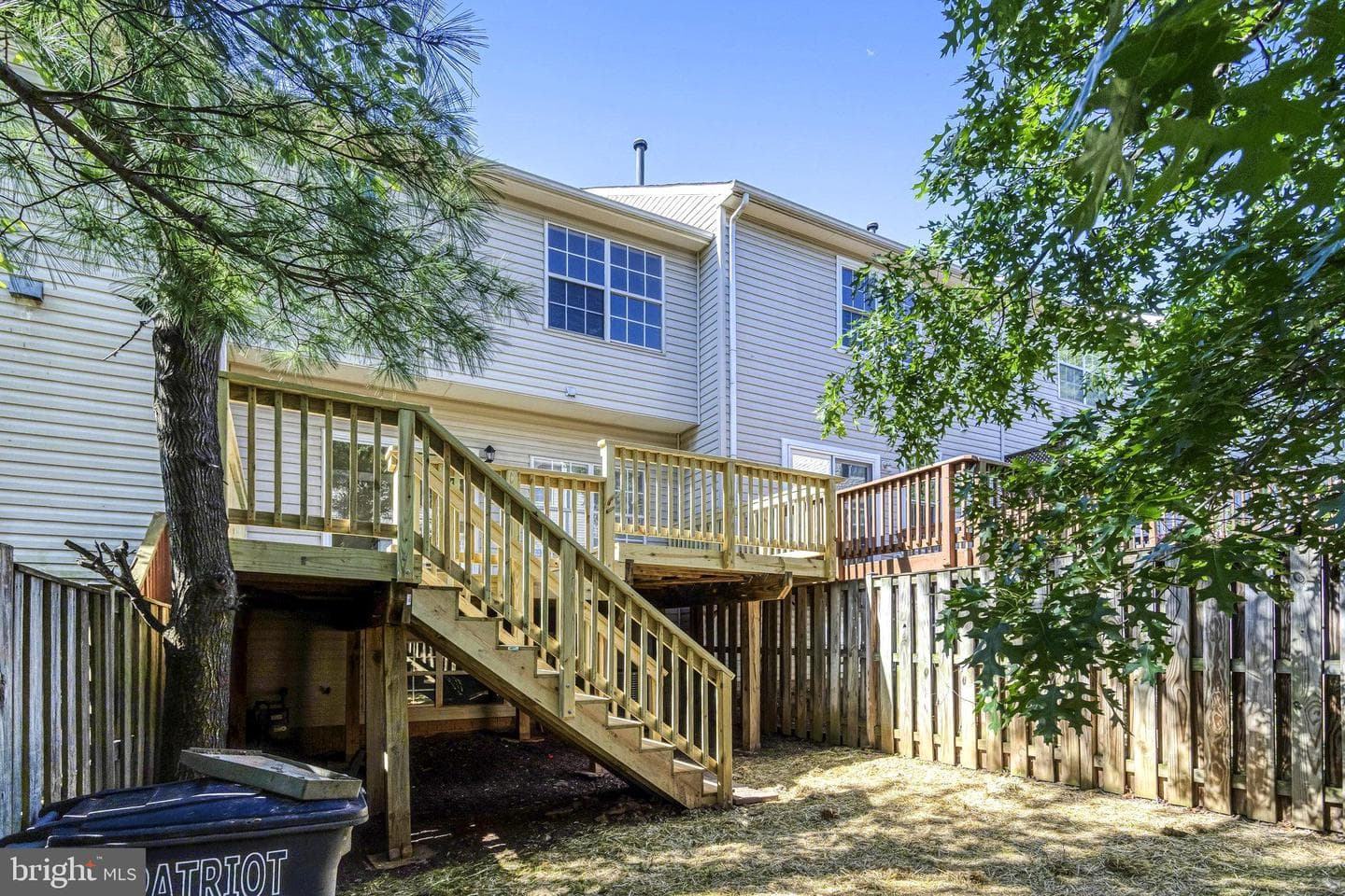 10504 Montrose Way photo 16