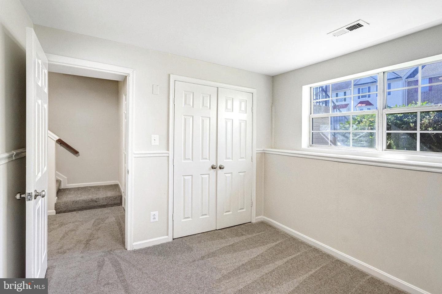 10504 Montrose Way photo 35
