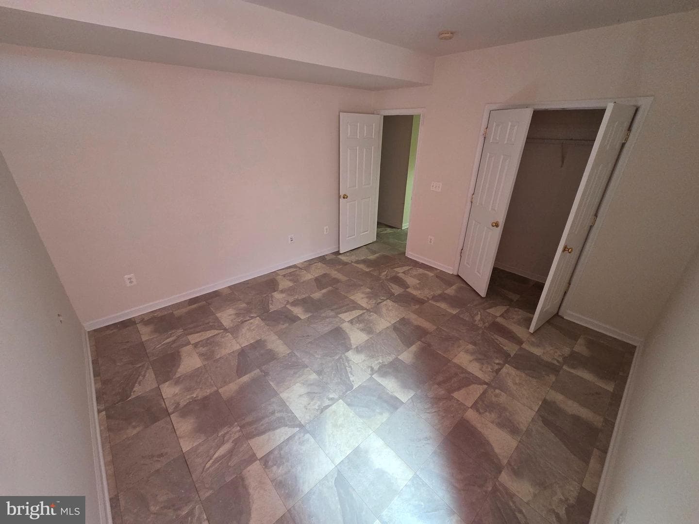 15563 Kelley Farm Court photo 21