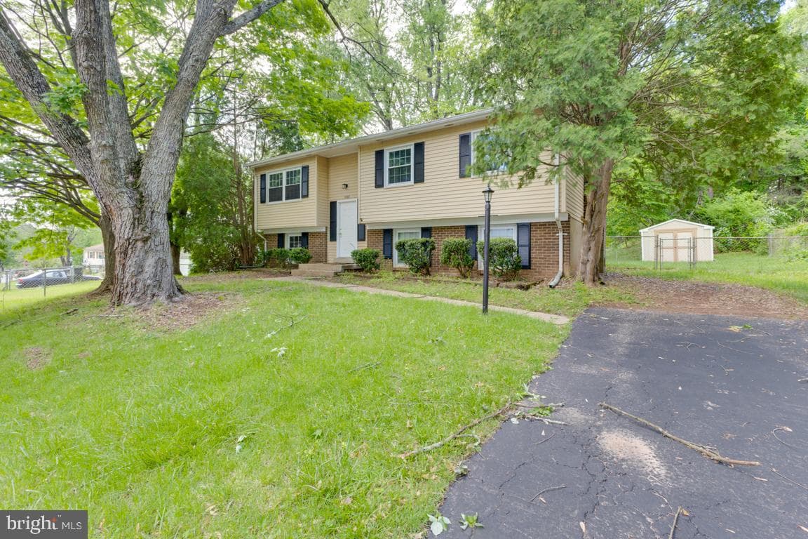 5308 Macwood Drive, Woodbridge