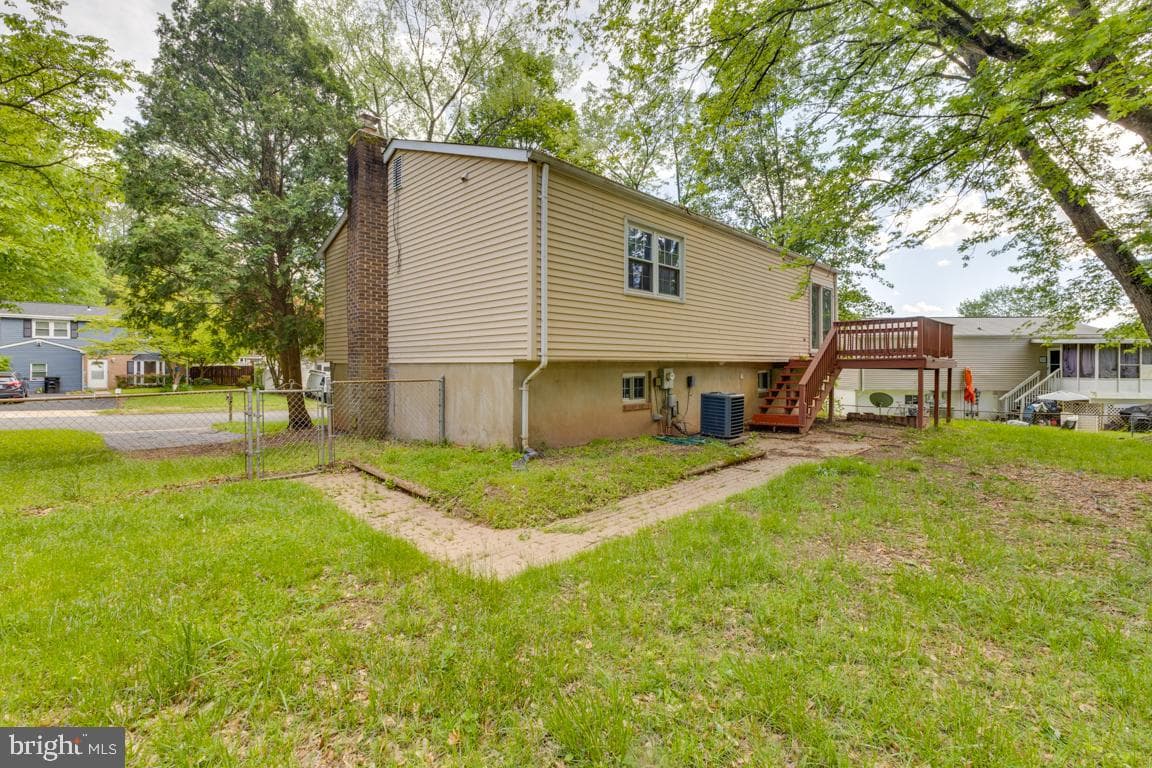 5308 Macwood Drive photo 22