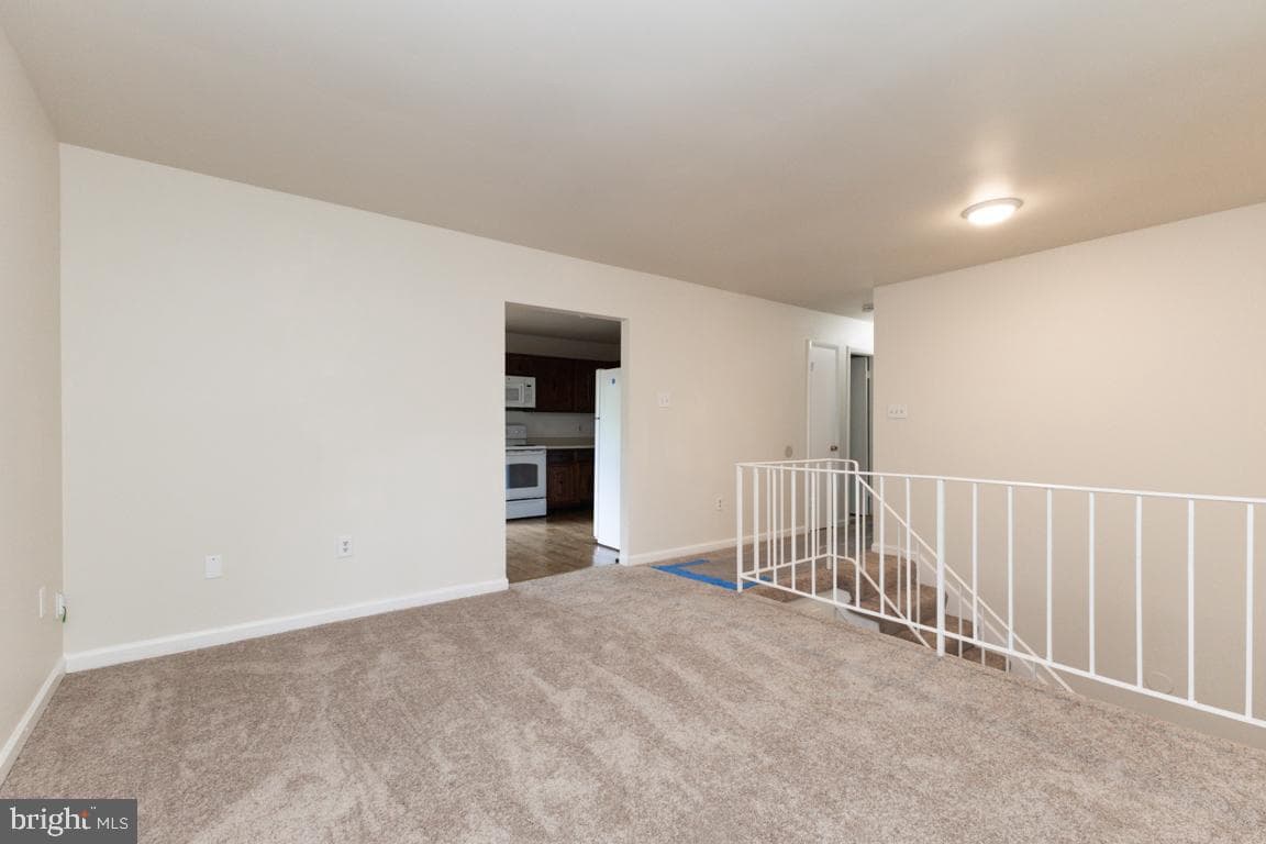 5308 Macwood Drive photo 4