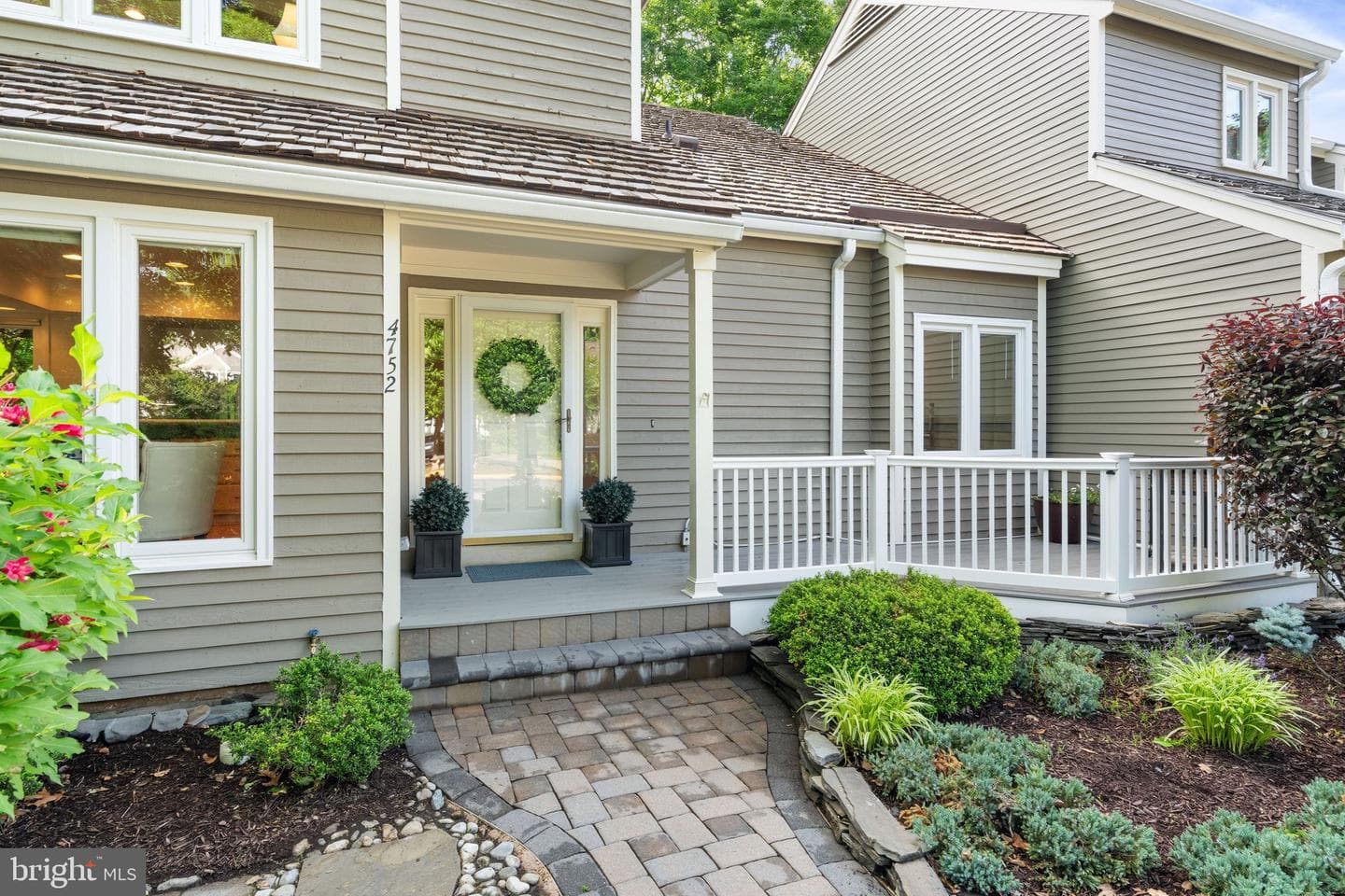 4752 Timber Ridge Drive photo 8