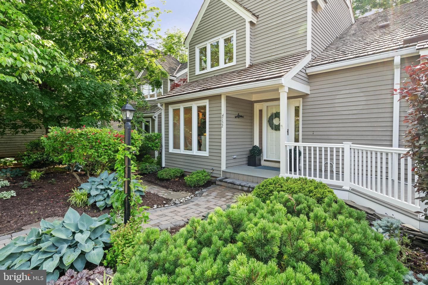 4752 Timber Ridge Drive photo 9