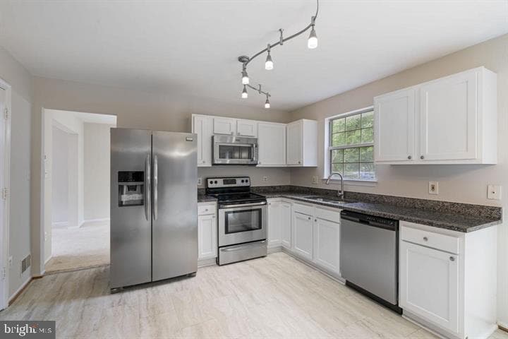 3429 Lacrosse Court photo 11