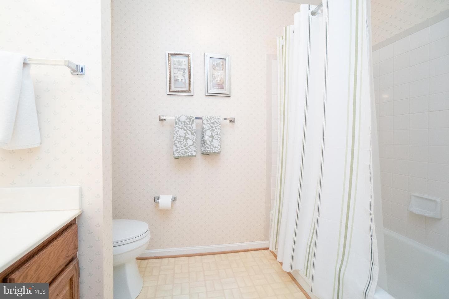 4865 Saltwater Drive photo 32