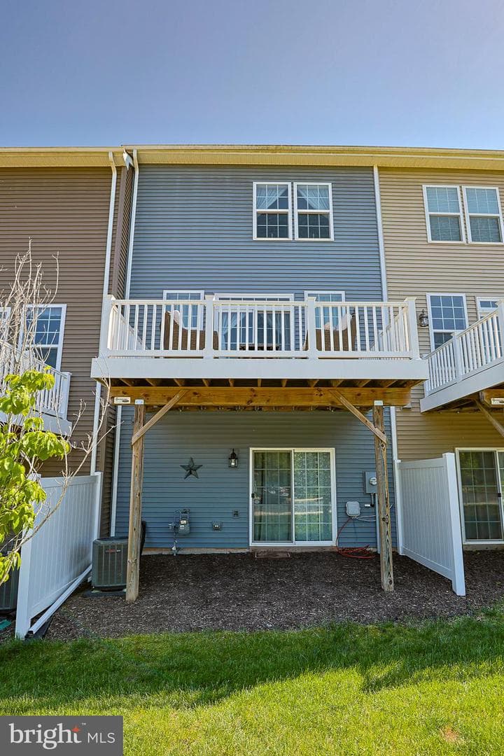 15290 Westham Court photo 3