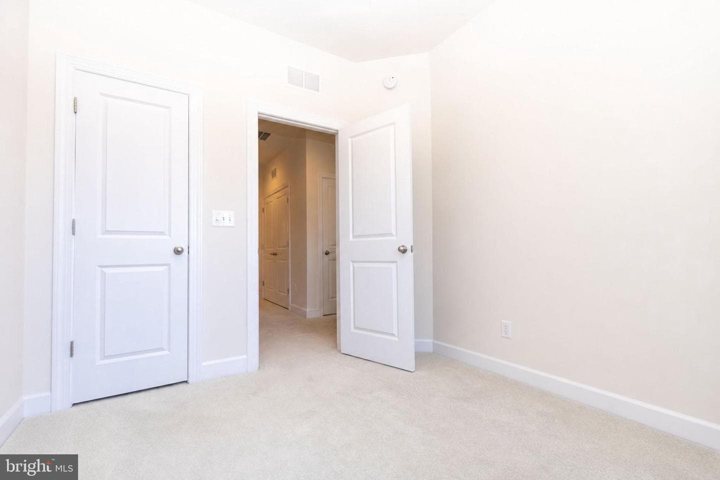 15290 Westham Court photo 33