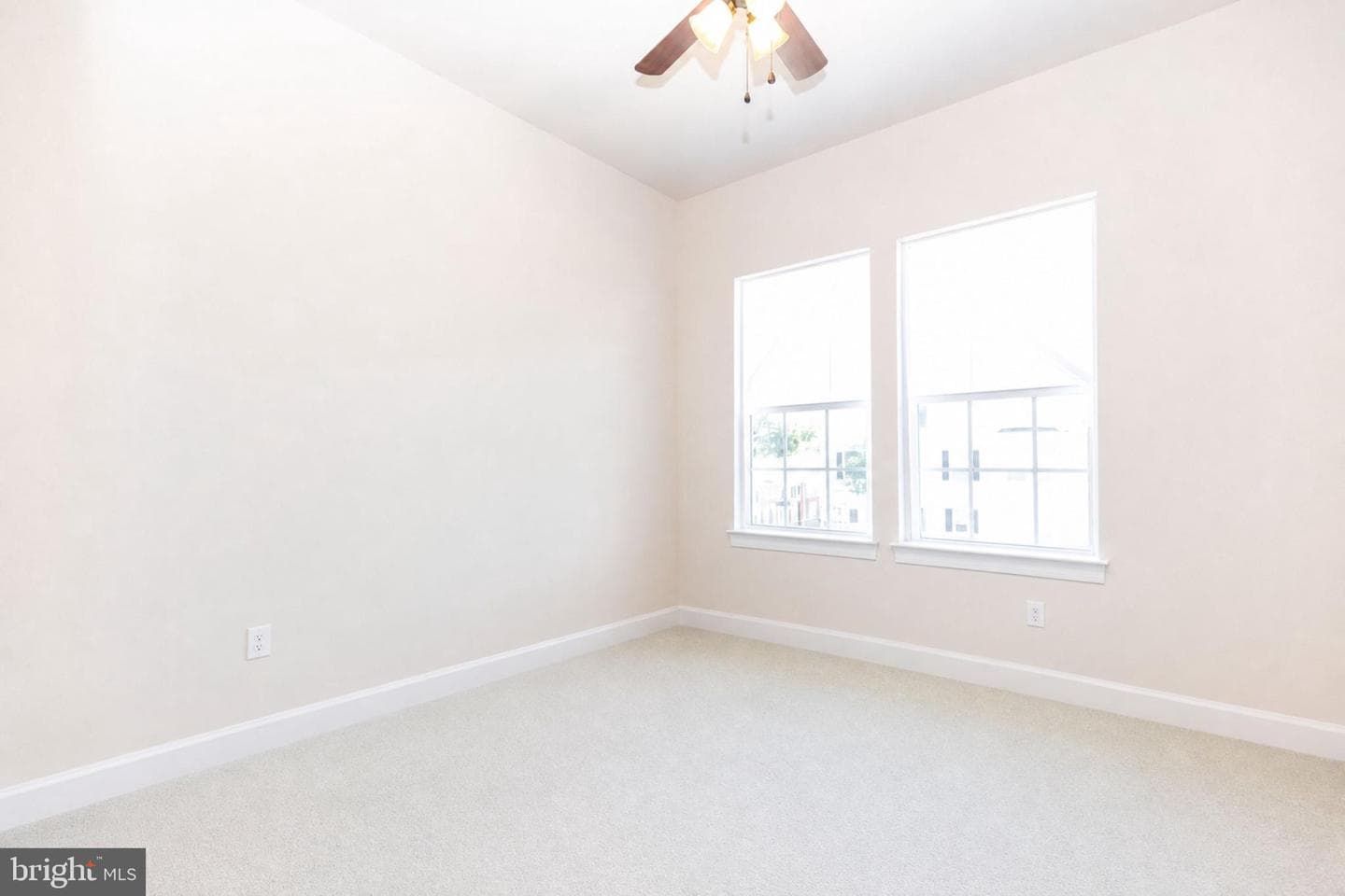 15290 Westham Court photo 35