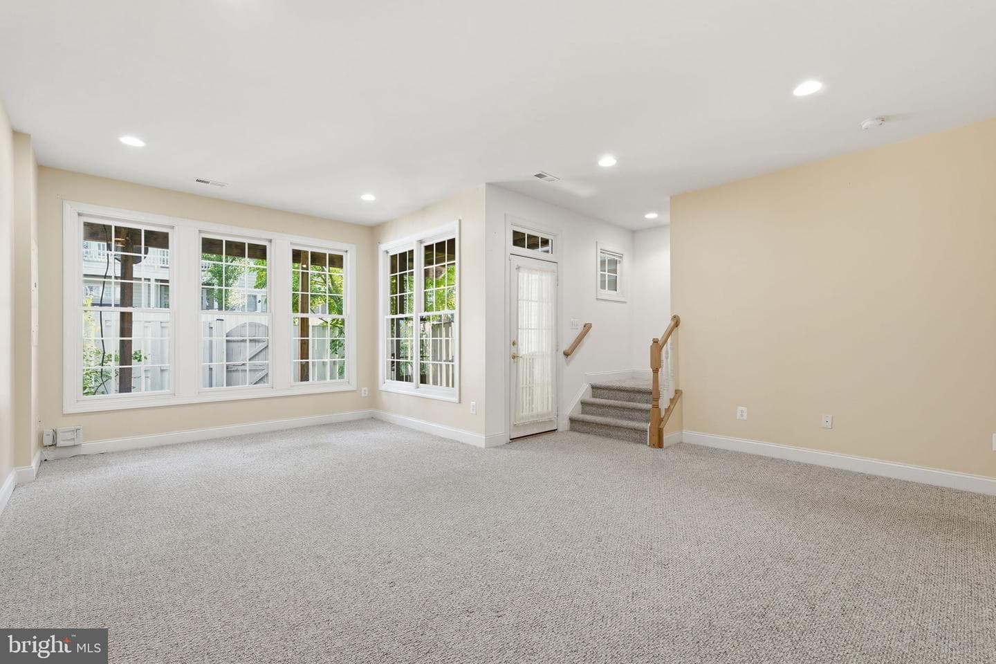 6830 Witton Circle photo 21