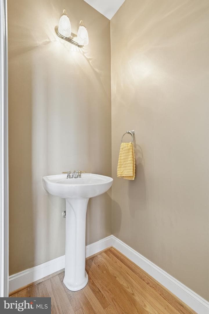 6830 Witton Circle photo 6