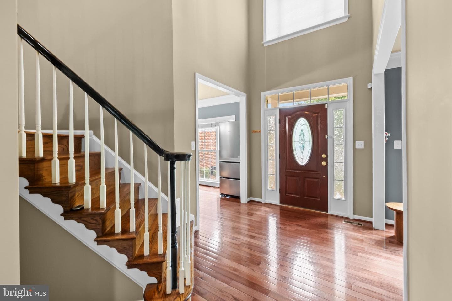 5680 Caribbean Court photo 3