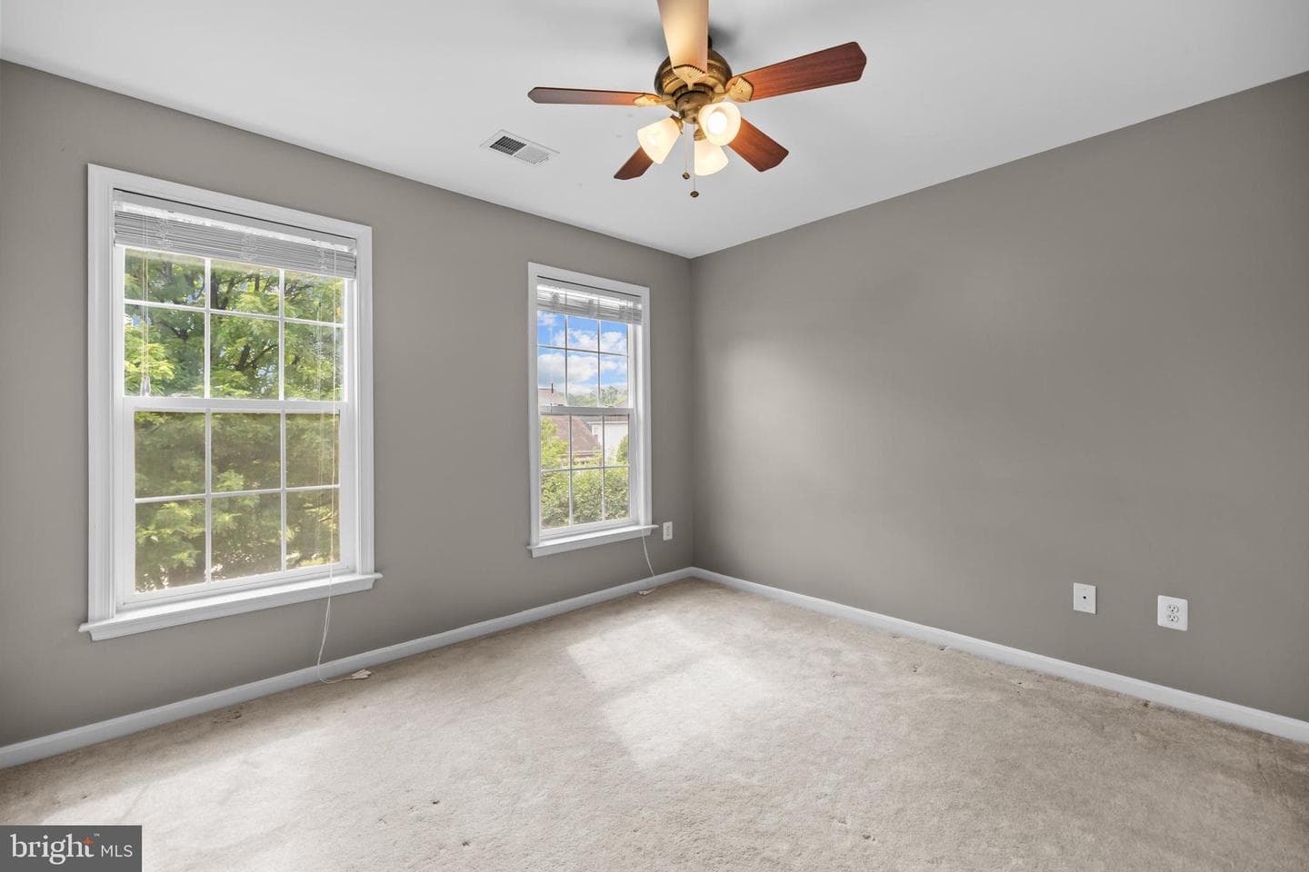 5680 Caribbean Court photo 39