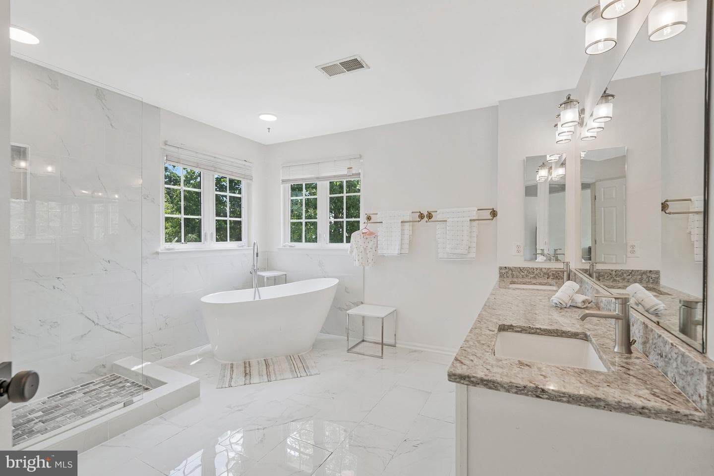10491 Manns Harbor Court photo 54