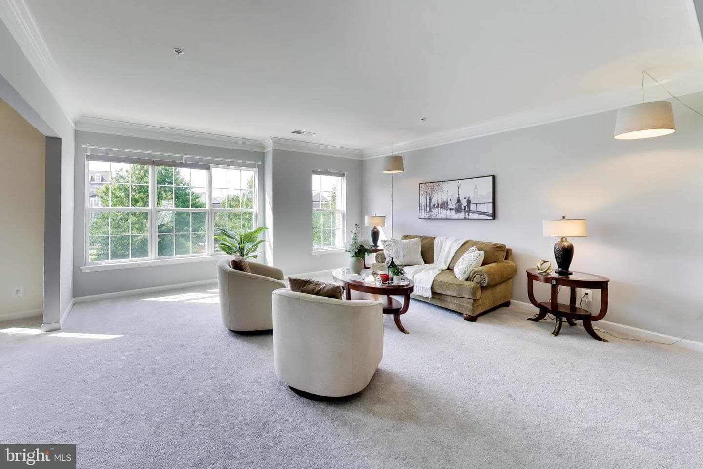 15330 Kensington Park Drive, Woodbridge
