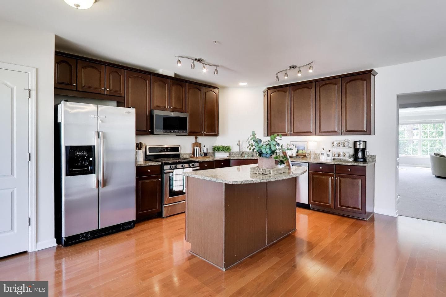 15330 Kensington Park Drive photo 8