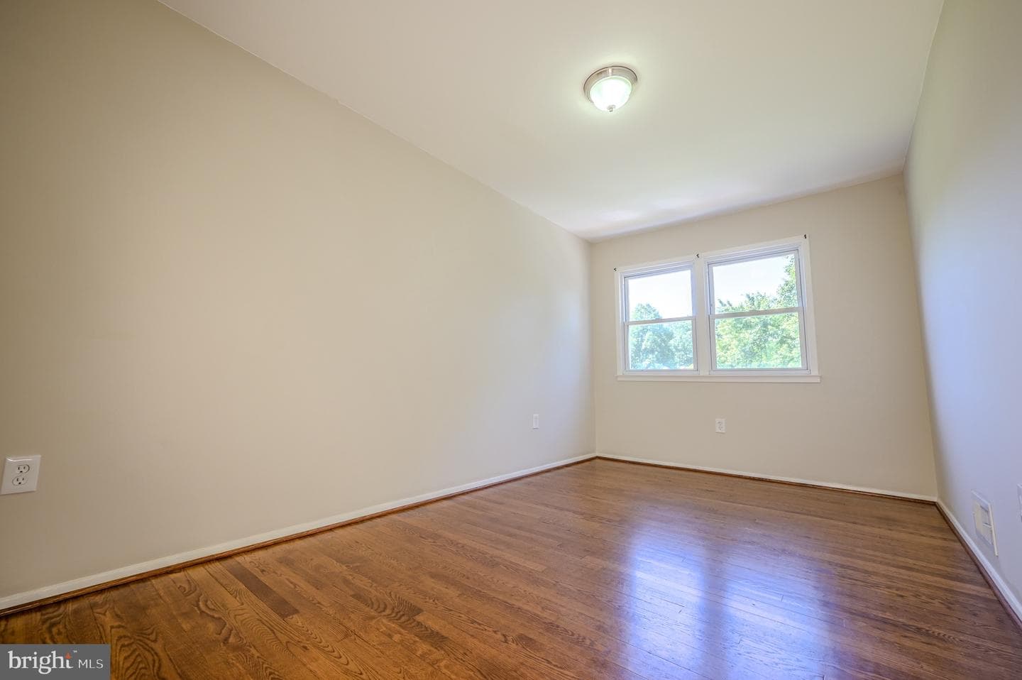 3391 Benbow Court photo 18