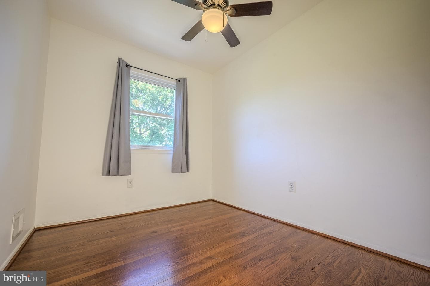 3391 Benbow Court photo 20
