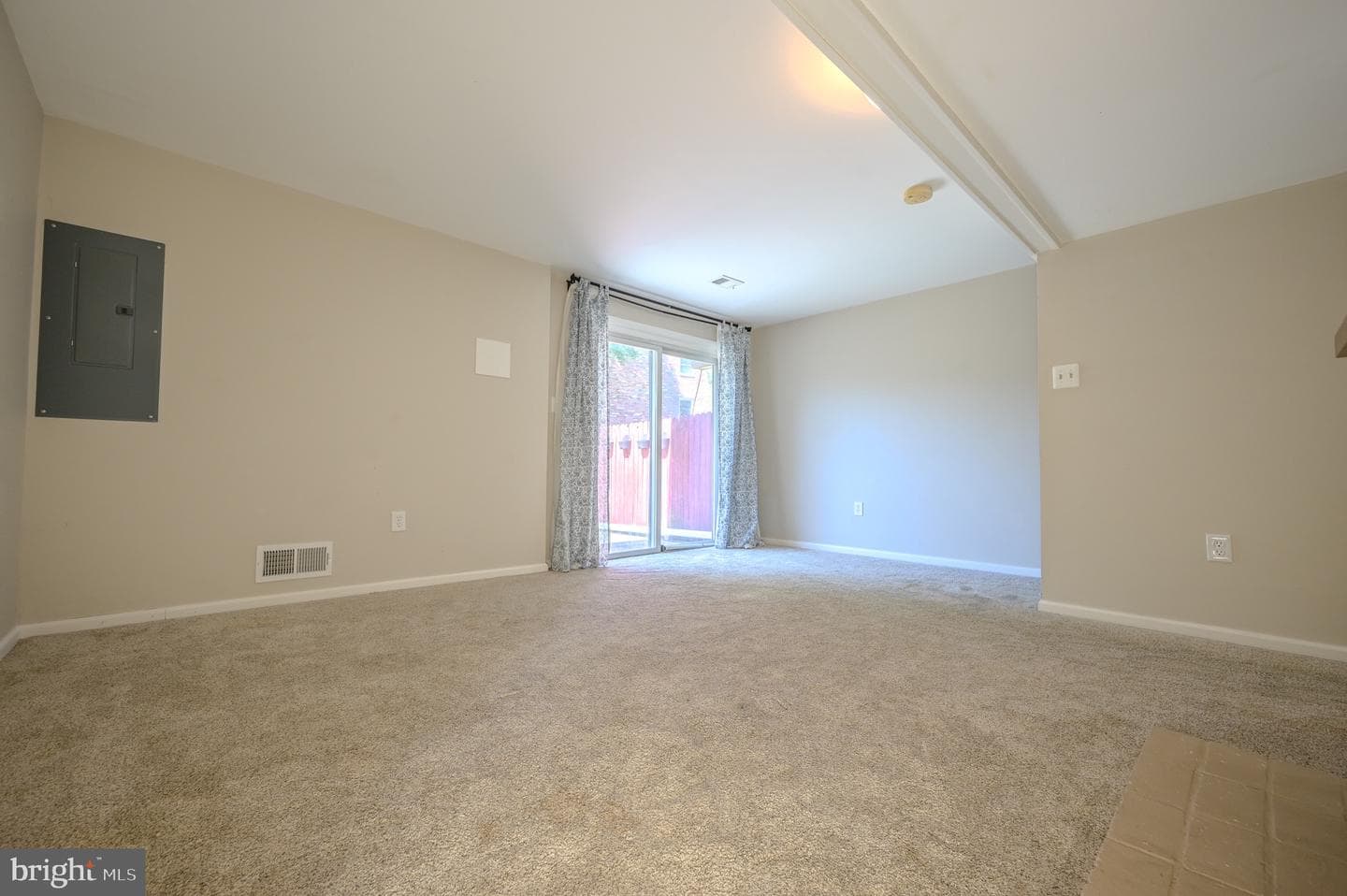 3391 Benbow Court photo 24