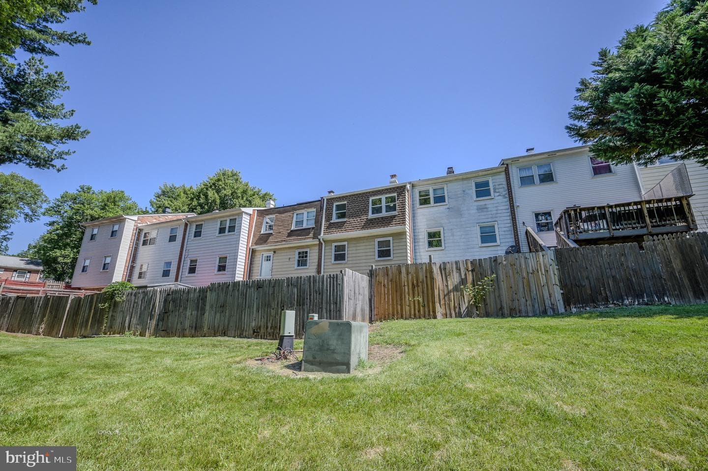 3391 Benbow Court photo 31