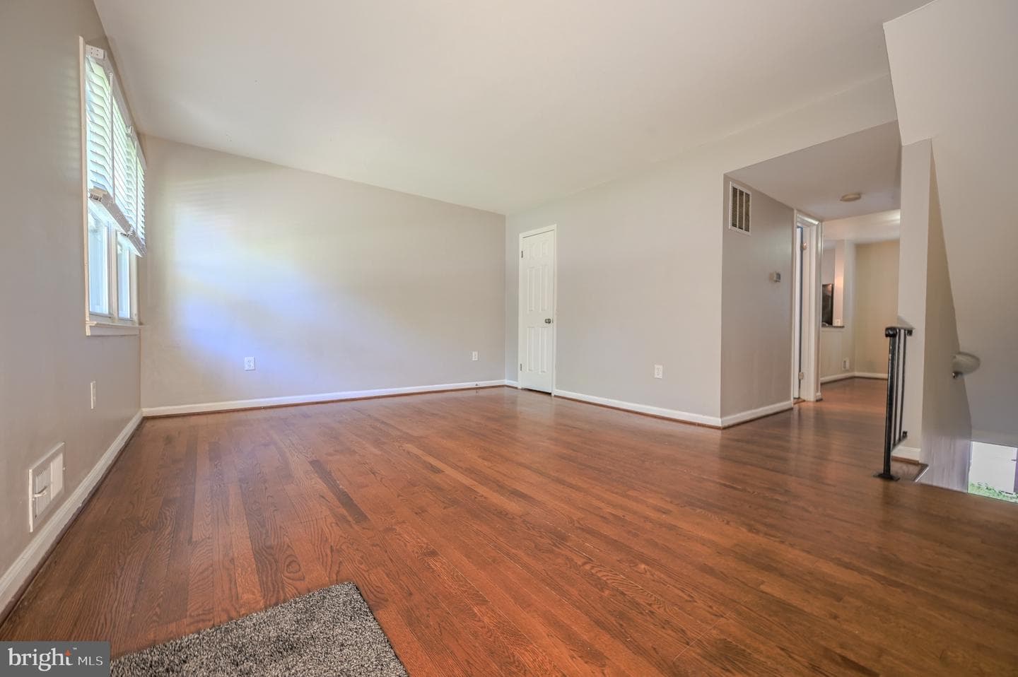 3391 Benbow Court photo 6