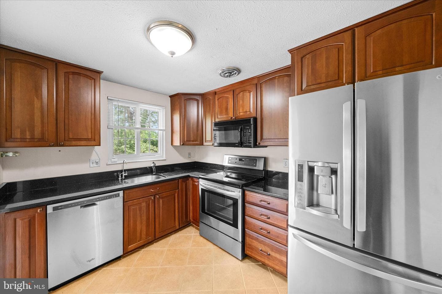 15912 Uppsala Court photo 3