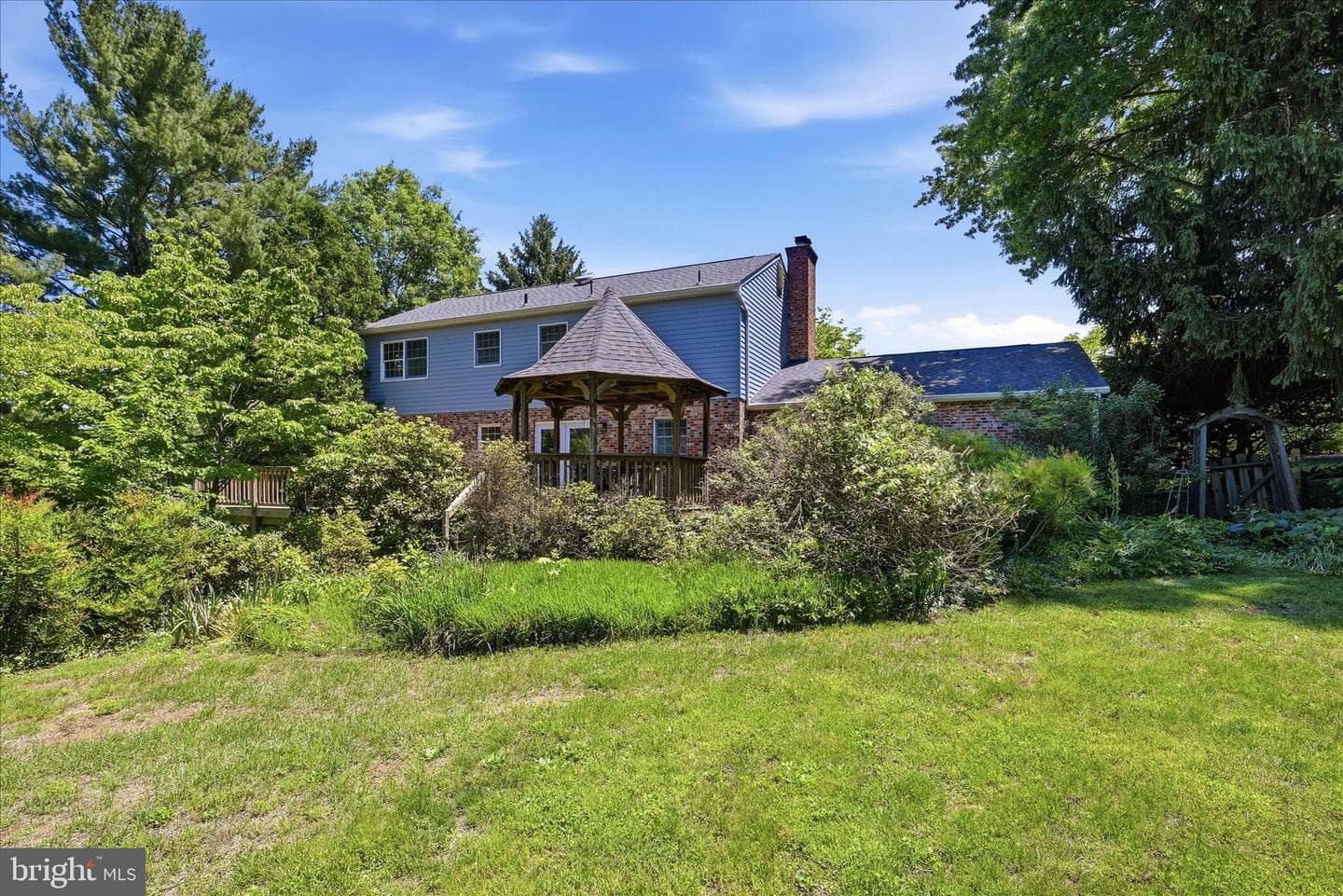 4556 Lawnvale Drive photo 37