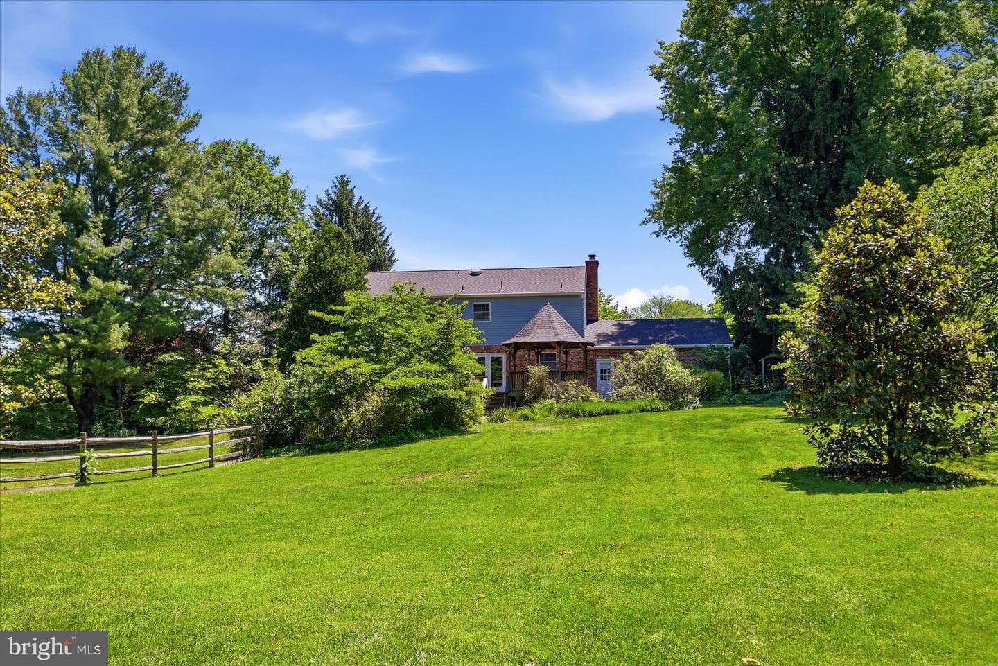 4556 Lawnvale Drive photo 38