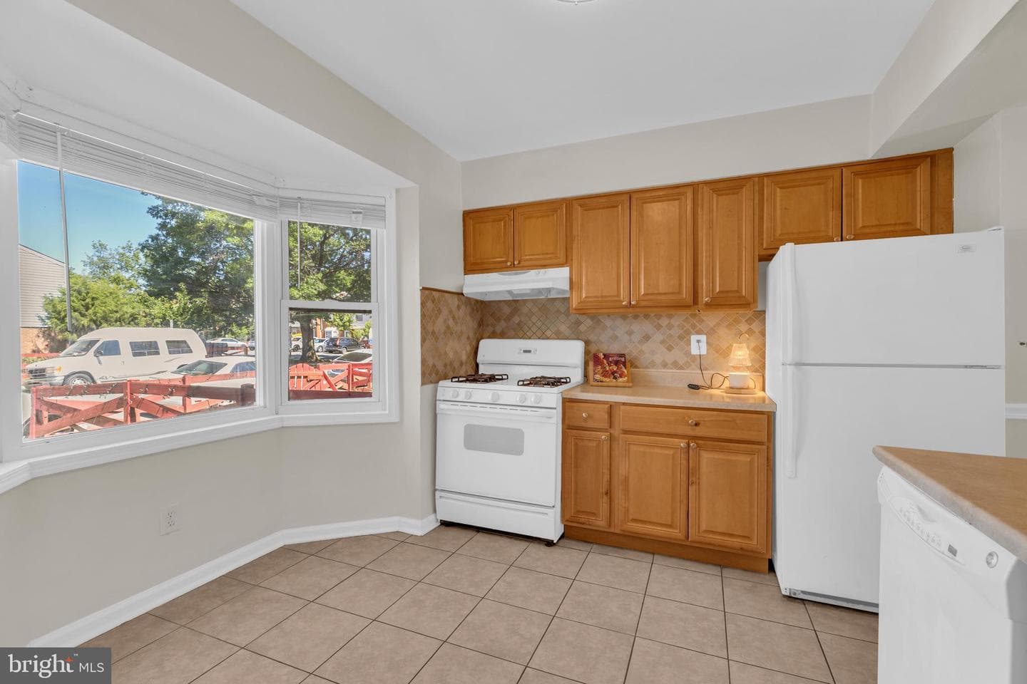 8231 Community Drive photo 4