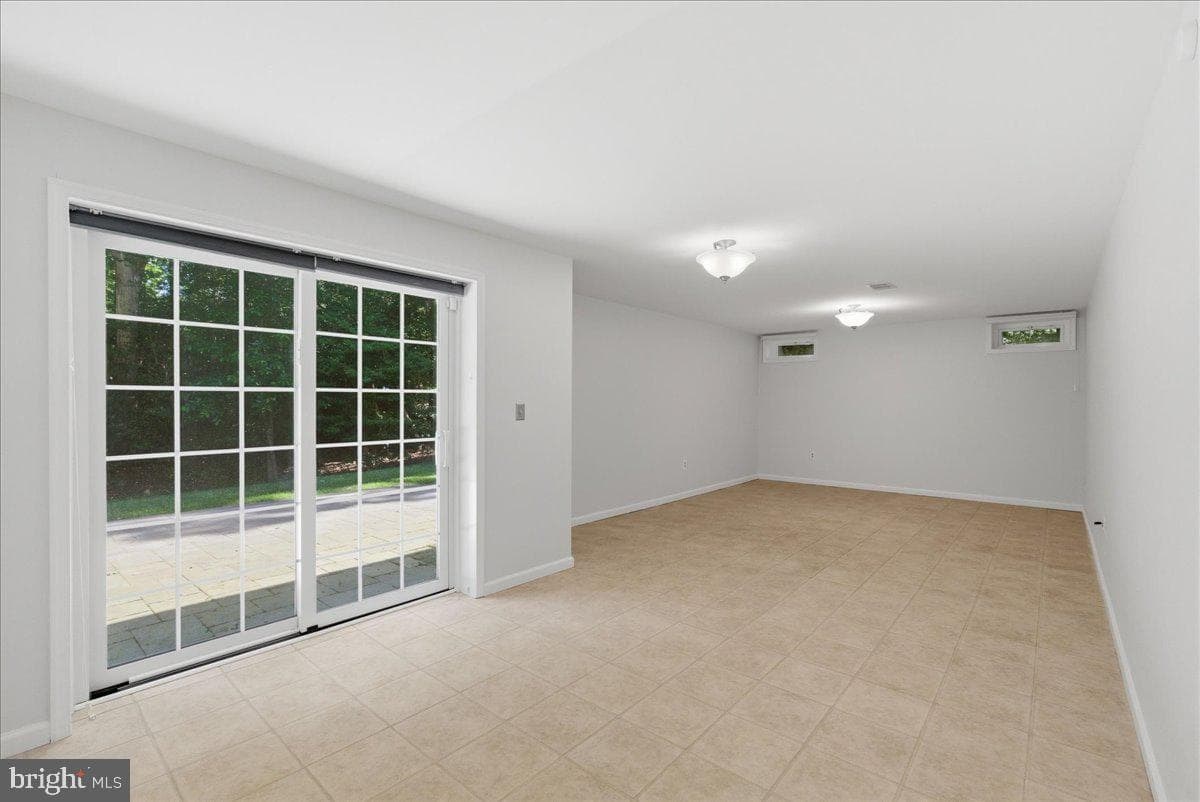 7818 Meadowgate Drive photo 39