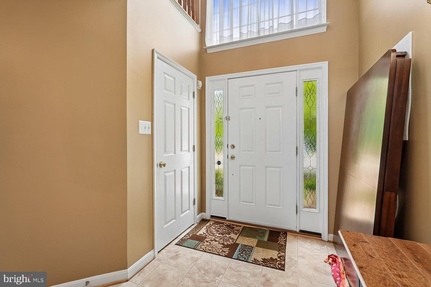 6725 Emmanuel Court photo 3