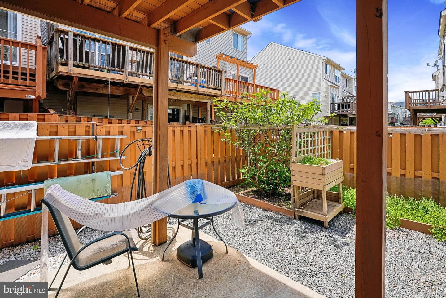 6725 Emmanuel Court photo 47