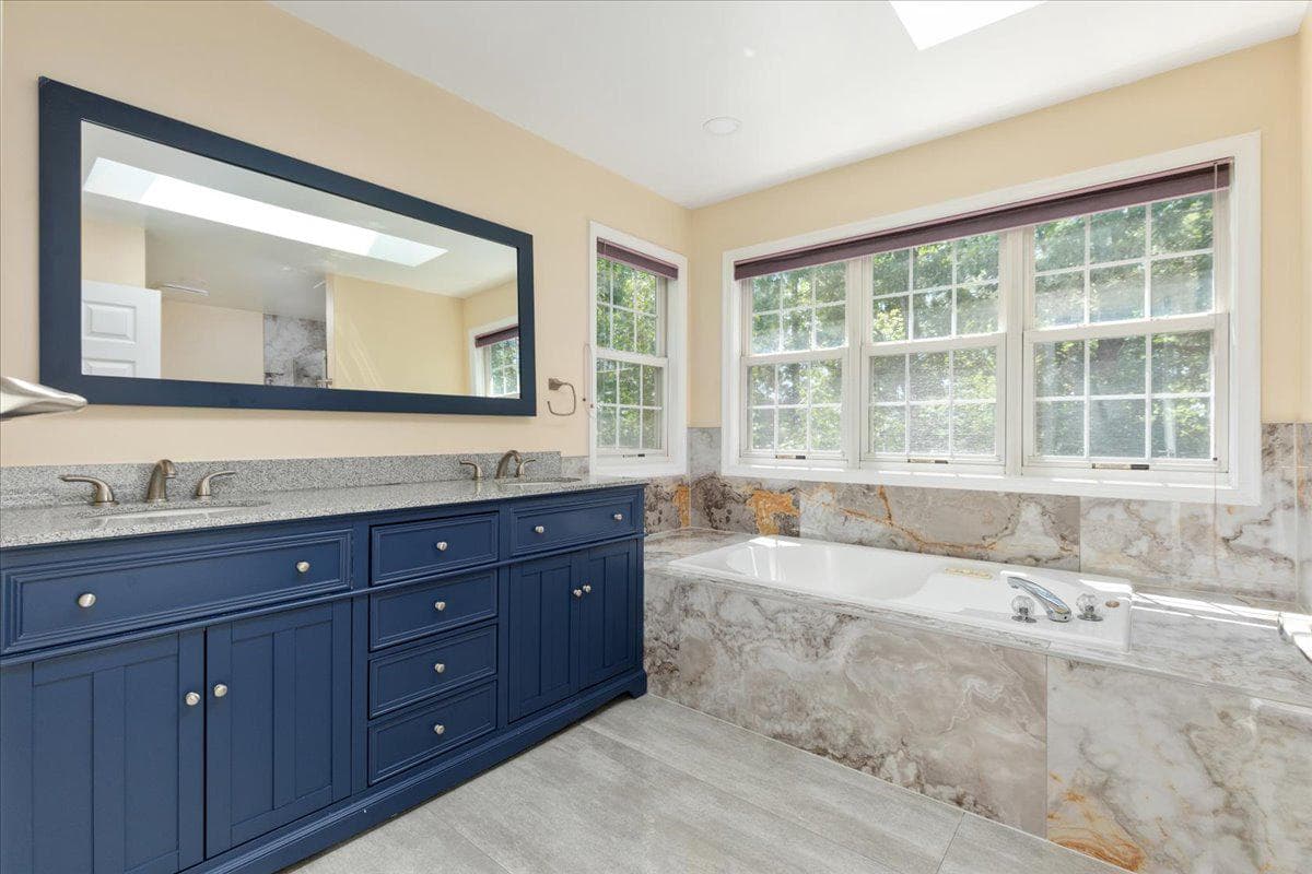 13659 Bridlewood Drive photo 28