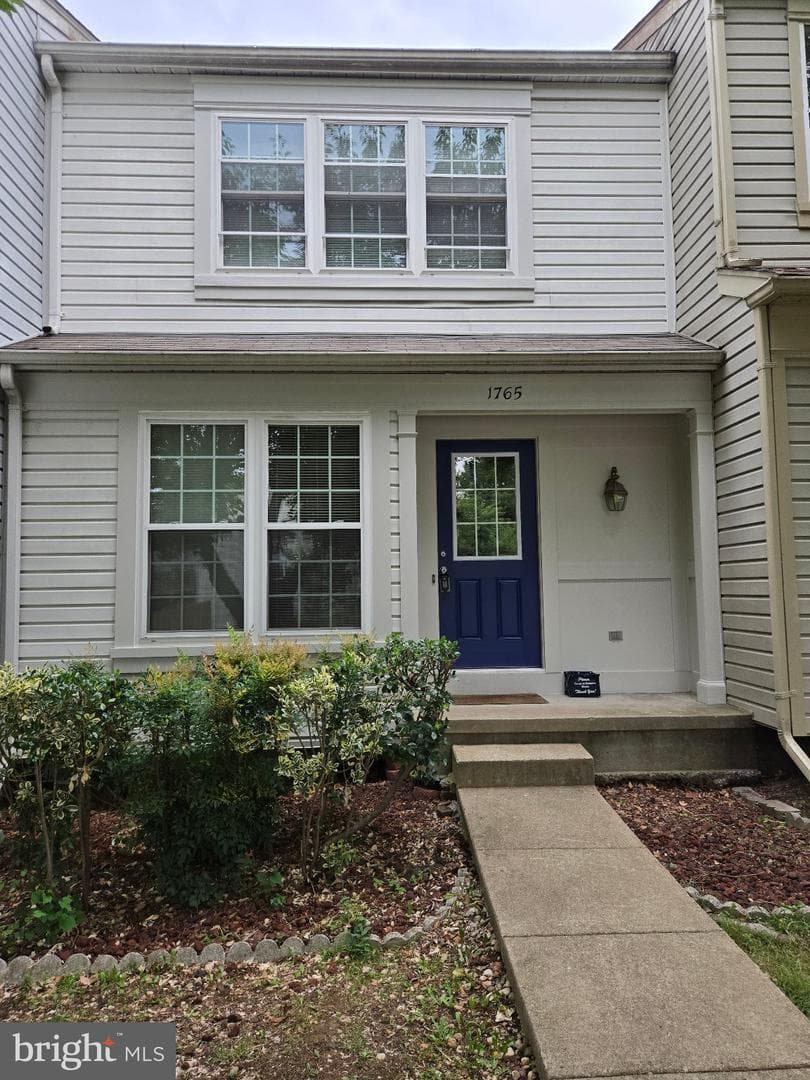 1765 Rochelle Court photo 3