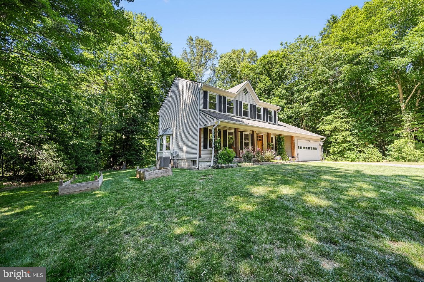6153 River Forest Drive photo 4