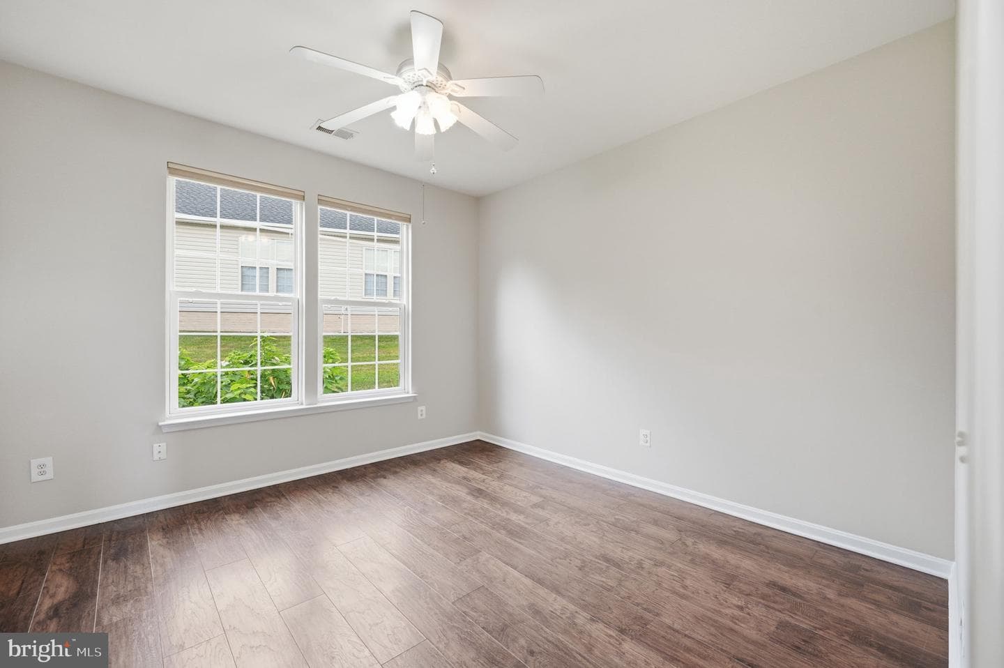 17248 Four Seasons Drive photo 38