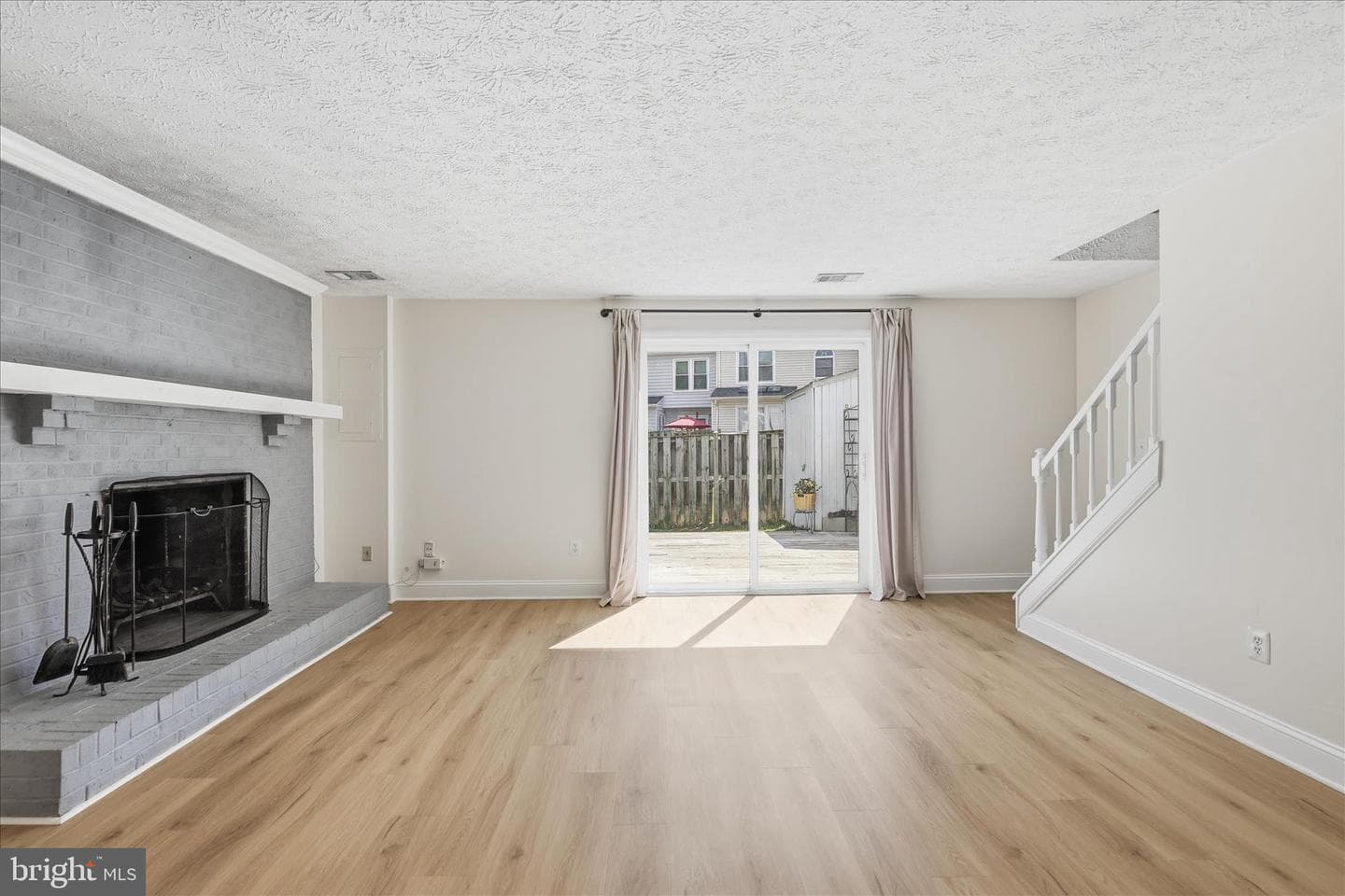 3601 Woodhaven Court photo 4