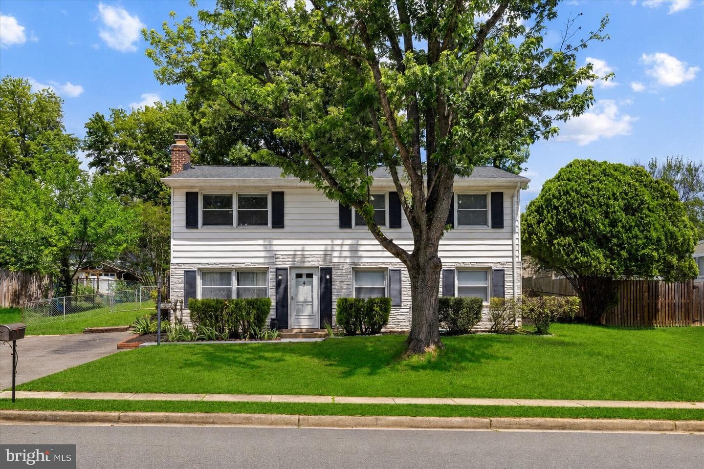 13009 Kerrydale Road photo 2