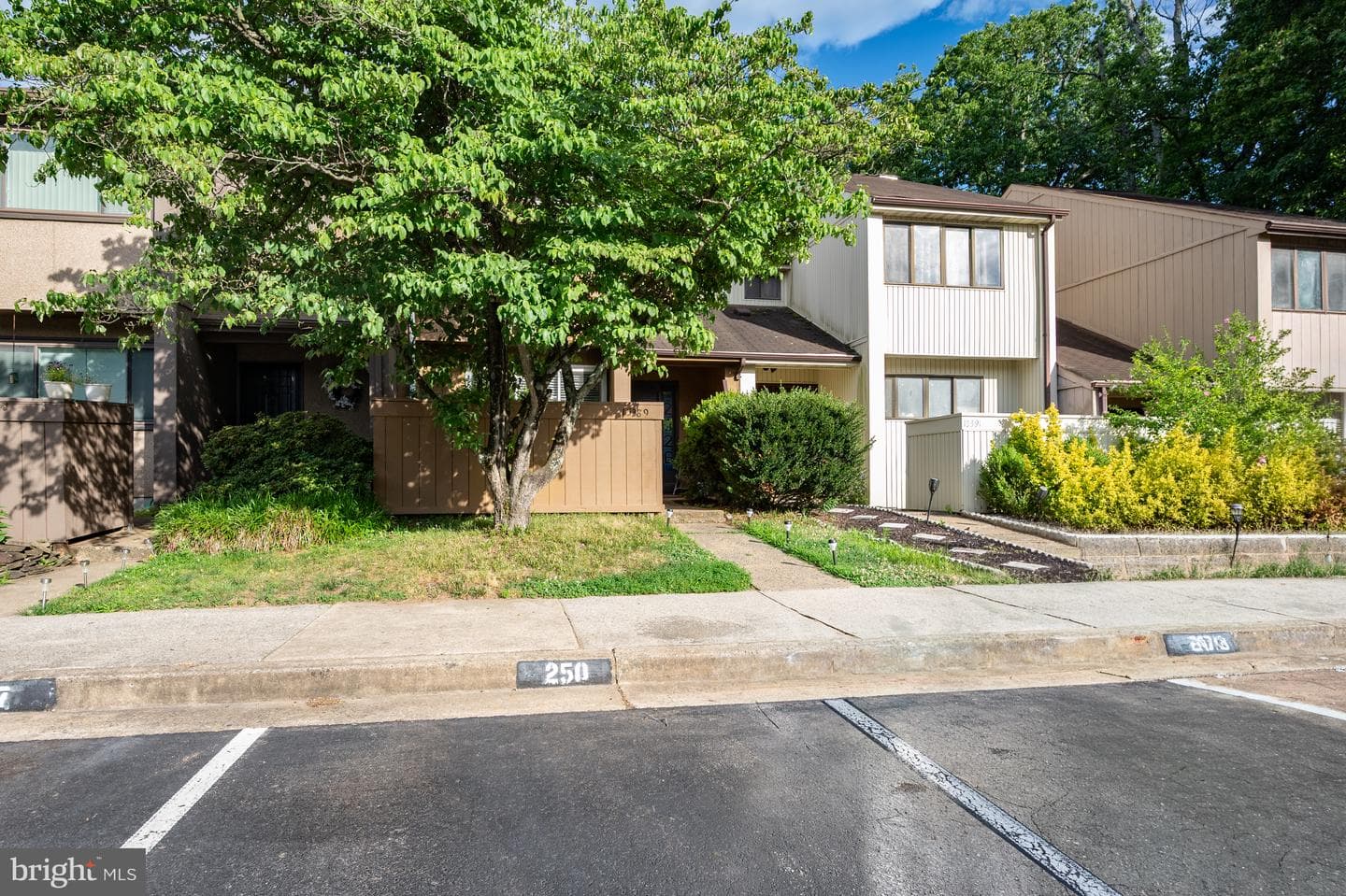 15389 Grist Mill Terrace photo 40