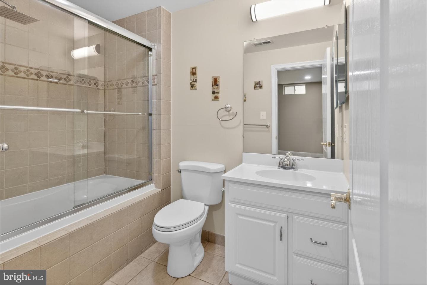 14910 Southern Crossing Street photo 45