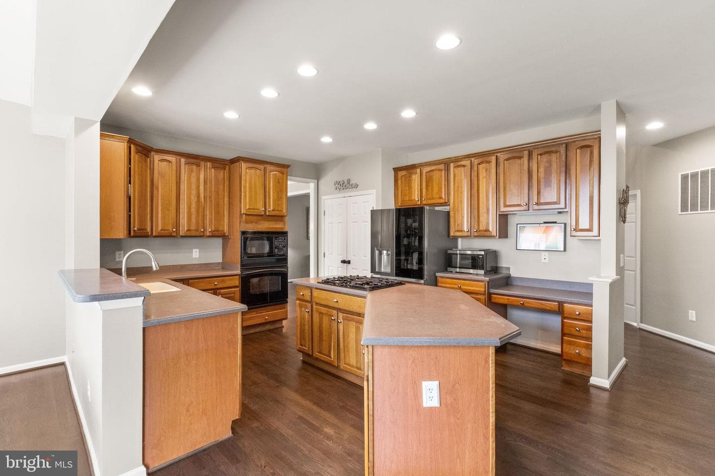 6726 Edgartown Way photo 14