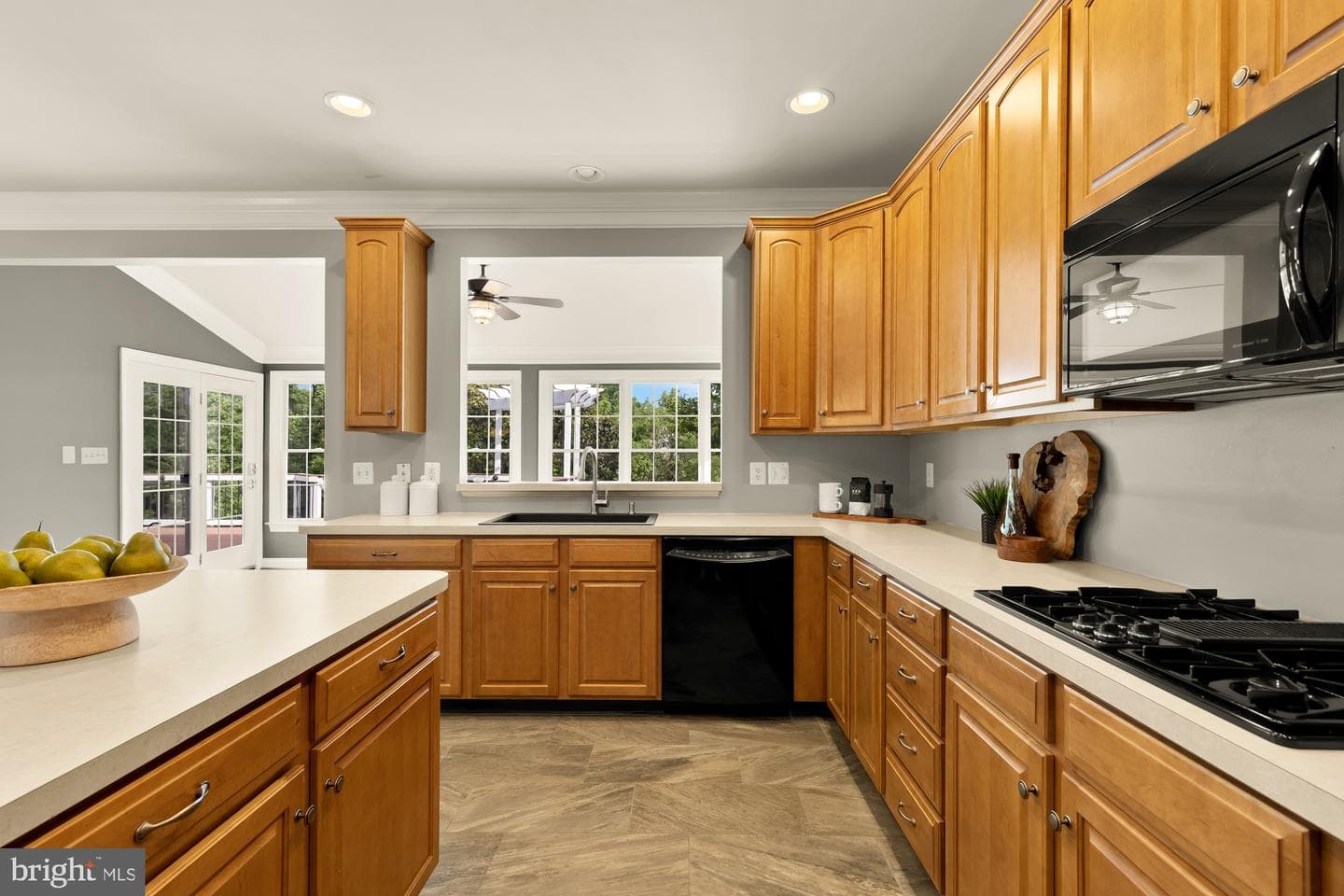 15177 Golf View Drive photo 21