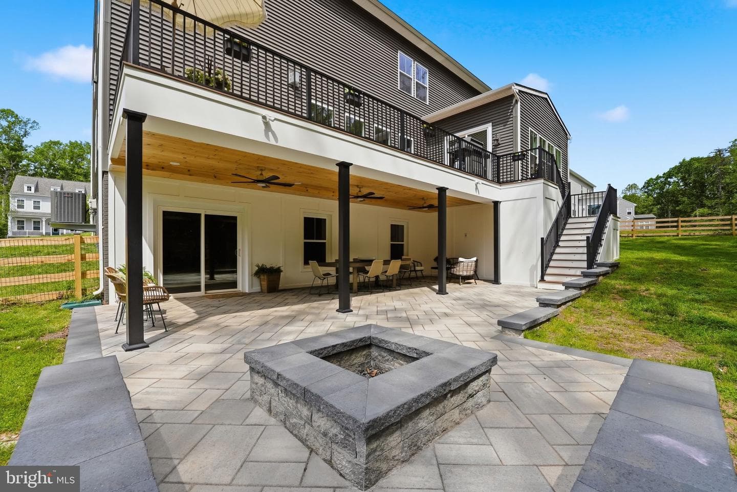 8708 Classic Lakes Way photo 17