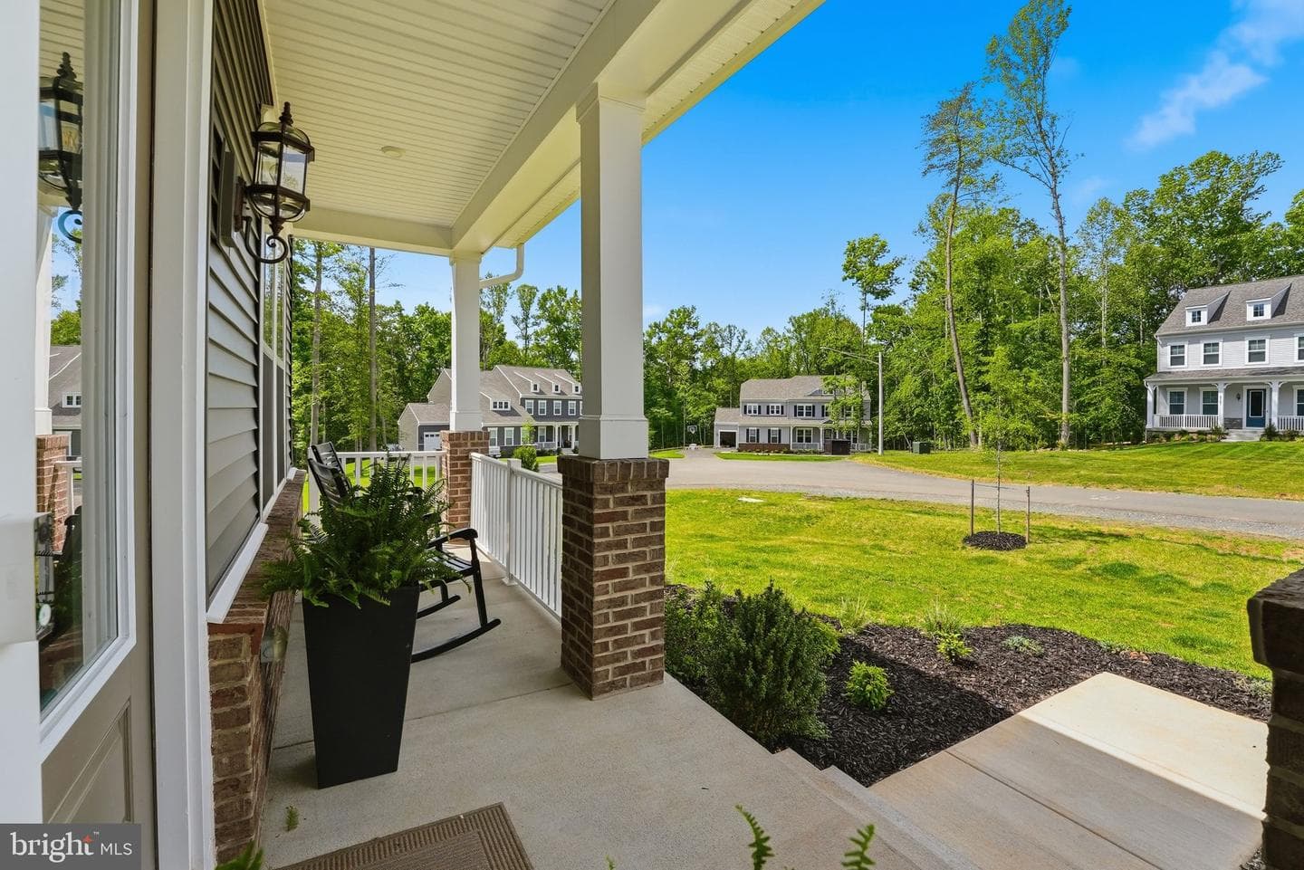 8708 Classic Lakes Way photo 5