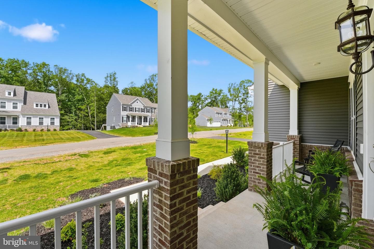 8708 Classic Lakes Way photo 6