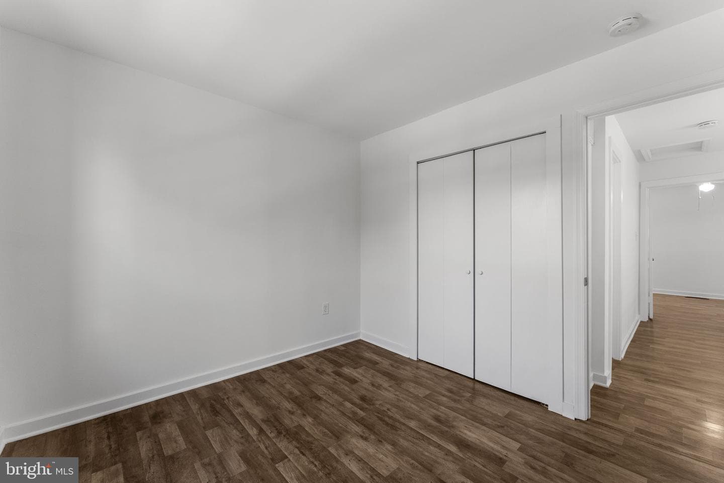 2857 Bowes Lane photo 25