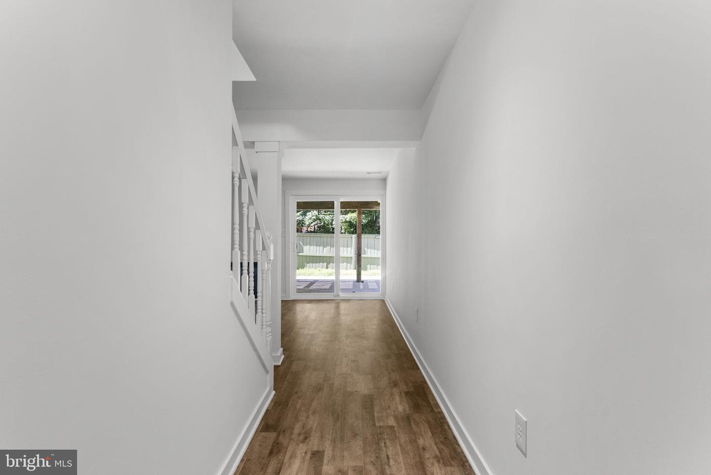2857 Bowes Lane photo 32