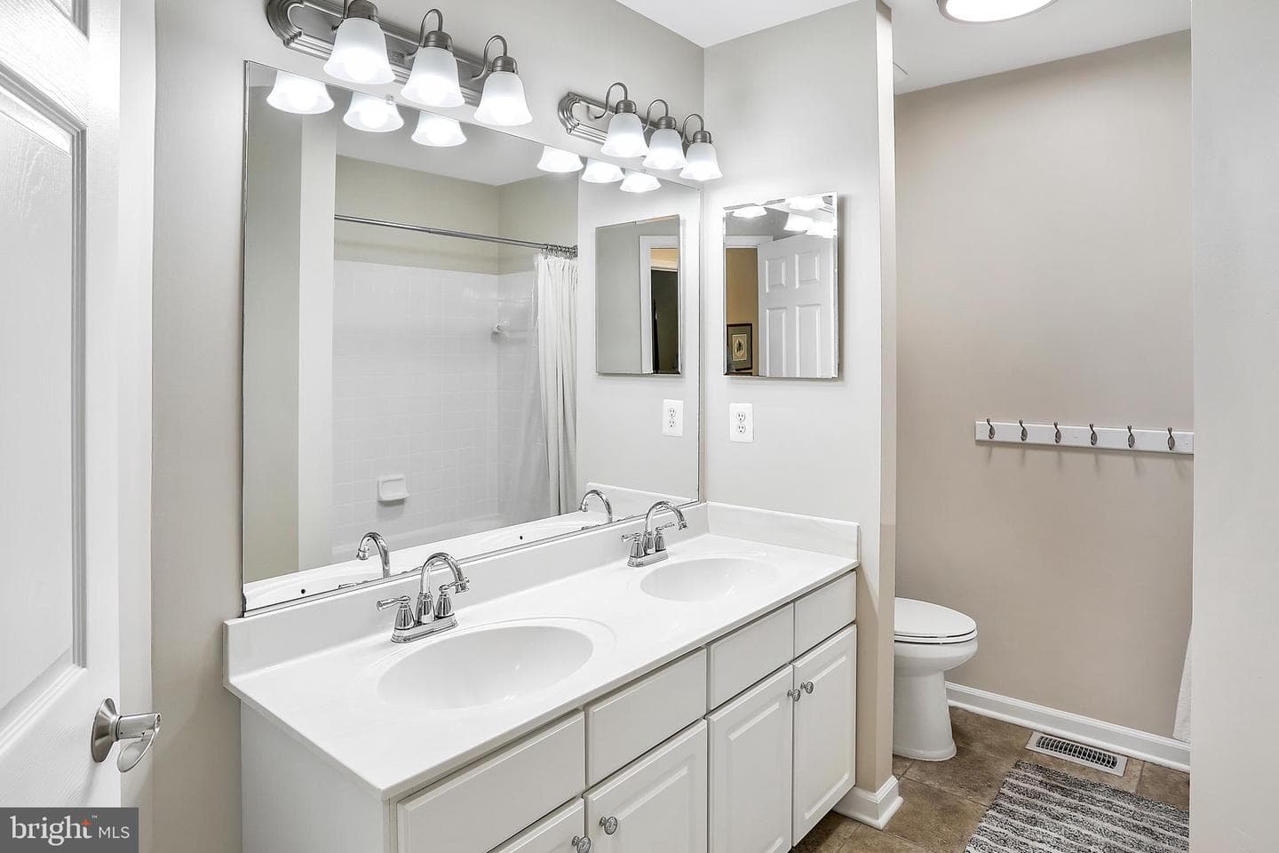 9739 Allegro Drive photo 35